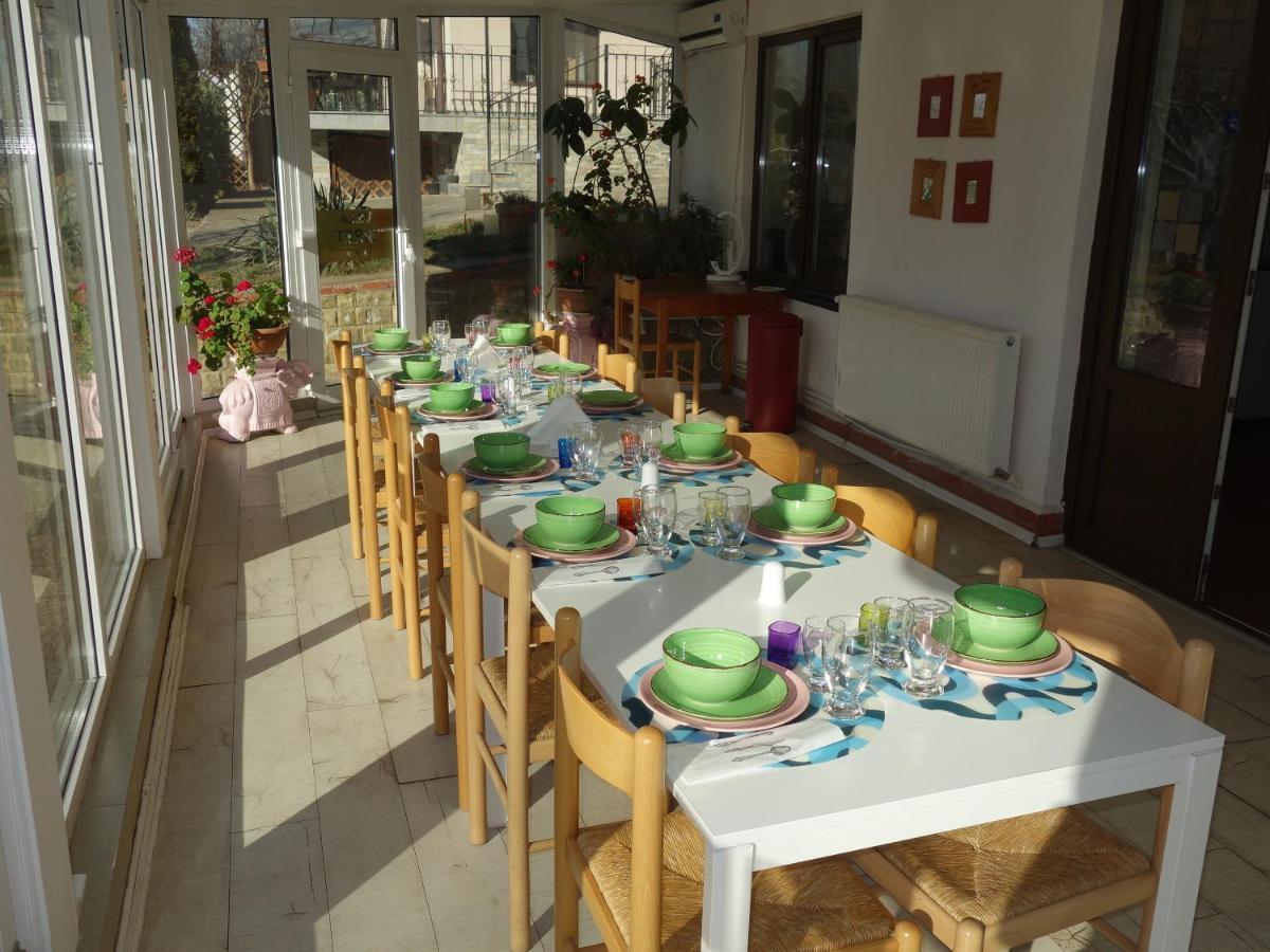 Villa Siret Sendreni ภายนอก รูปภาพ