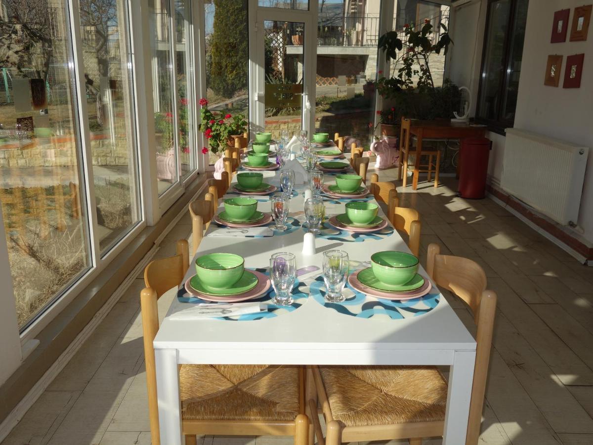 Villa Siret Sendreni ภายนอก รูปภาพ